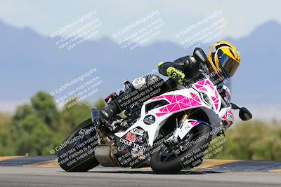 media/Apr-05-2024-Apex Assassins-CVMA Friday Practice (Fri) [[ee2ef04f2b]]/5-Trackday 1/Session 4 Turn 9 Entry/